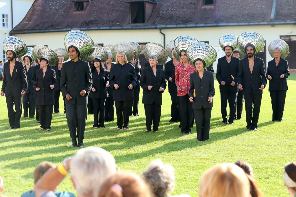 "LOStheULTRAMAR”, danza tribale-contemporanea della Compagnia messicana “Foco al Aire”