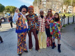 Perugia, bagno di folla per la prima sfilata del Carnevale a San Sisto