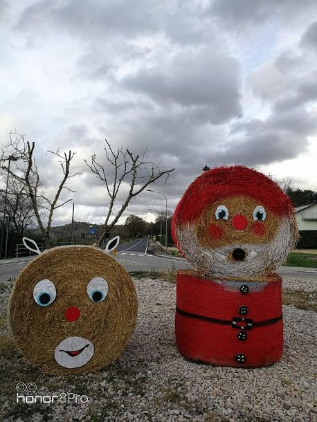 Accensione dell’albero di Natale di Montone