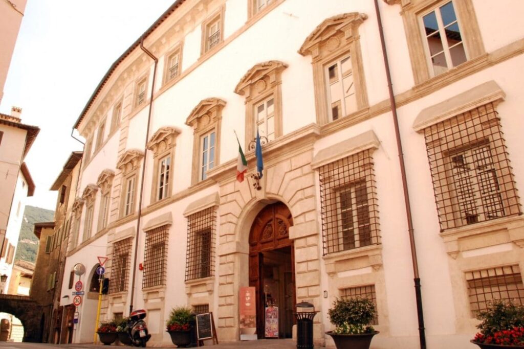 Spoleto biblioteca comunale